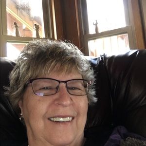 Meet your Posher, Vicki